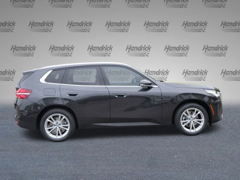 Used 2025 BMW X3 xDrive30i w/ Premium Package image 9