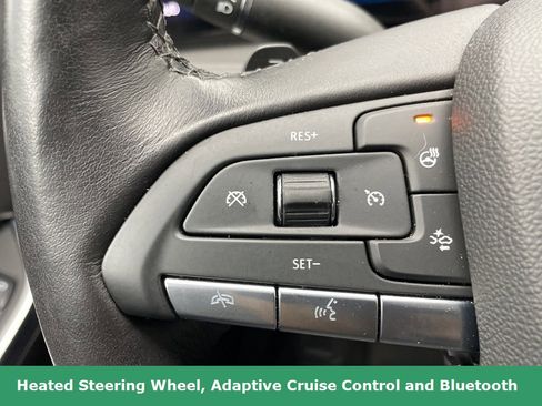 Used 2025 Cadillac XT4 Premium Luxury w/ Technology Package image 27