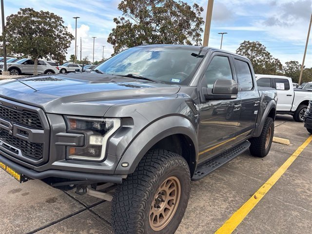 Used 2019 Ford F150 Raptor w/ Equipment Group 802A Luxury AWD/4WD image 1