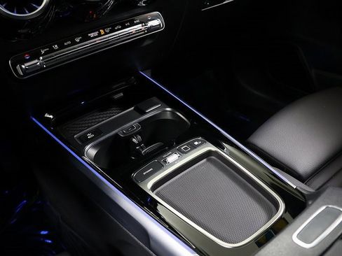 Certified 2026 Mercedes-Benz GLB 250 4MATIC image 22