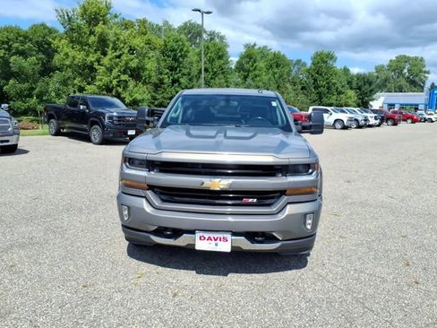 Used 2017 Chevrolet Silverado 1500 LT w/ All Star Edition AWD/4WD image 8