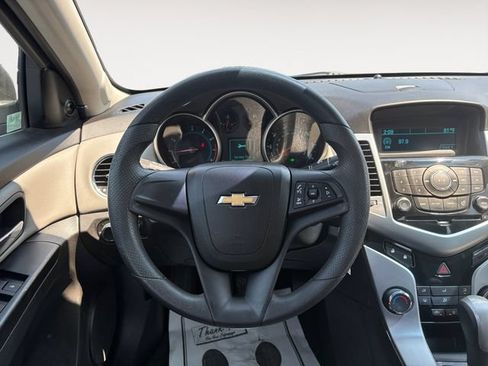 Used 2011 Chevrolet Cruze LS w/ Connectivity Package FWD image 12