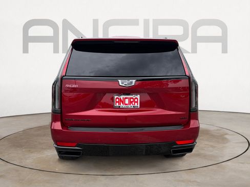 Used 2024 Cadillac Escalade ESV Sport w/ LPO, ONYX Package AWD/4WD image 9