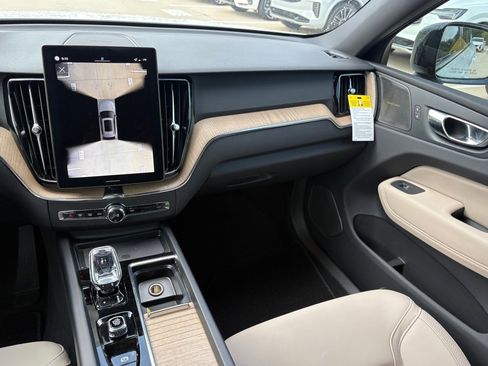 New 2026 Volvo XC60 B5 Plus w/ Protection Package Premier image 11