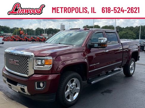 Used 2016 GMC Sierra 2500 Denali AWD/4WD image 2