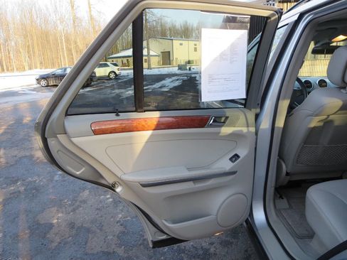 Used 2007 Mercedes-Benz ML 350 4MATIC image 14
