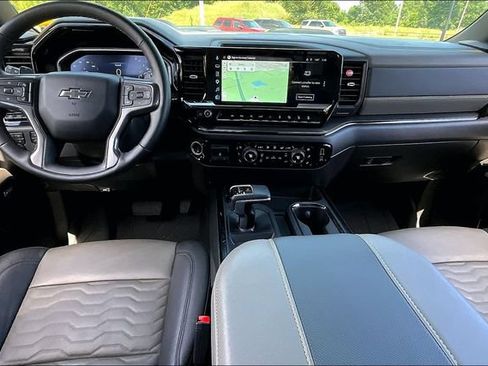 Used 2026 Chevrolet Silverado 1500 ZR2 AWD/4WD image 8