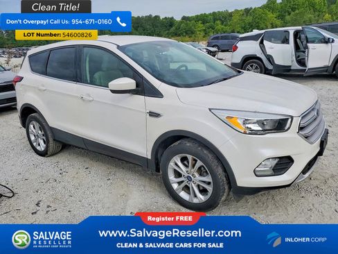Used 2019 Ford Escape SE FWD image 5