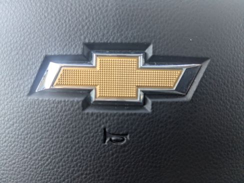 Used 2023 Chevrolet Silverado 1500 Custom image 31