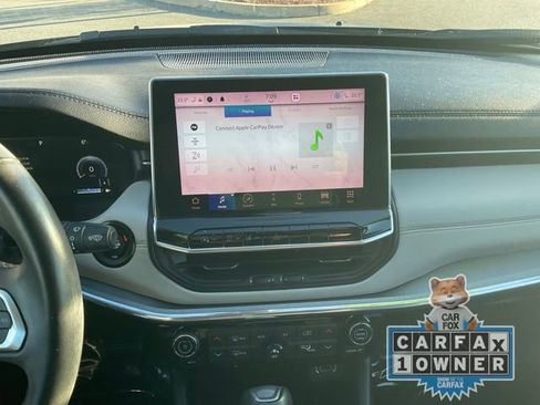 Used 2022 Jeep Compass Limited w/ Elite Group AWD/4WD image 18