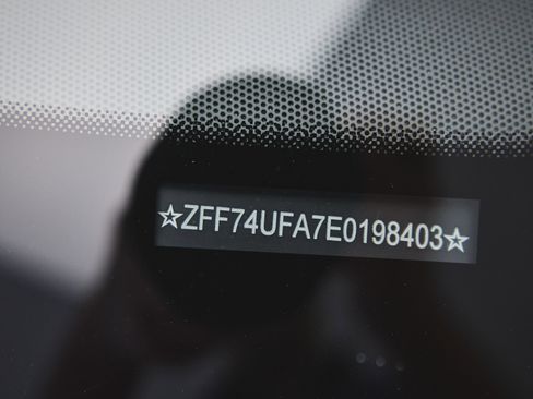 Used 2014 Ferrari F12 Berlinetta RWD image 11