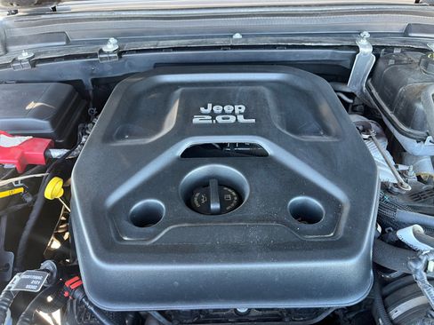 Used 2021 Jeep Wrangler Unlimited Rubicon image 22