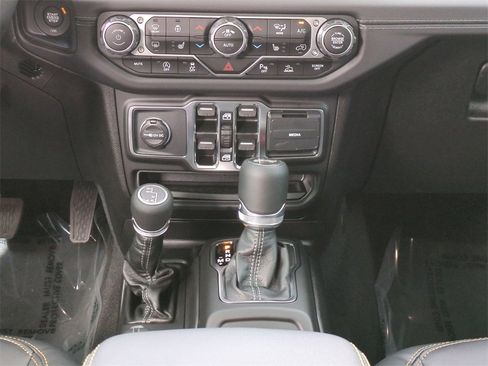 New 2025 Jeep Wrangler Sahara w/ Safety Group image 20