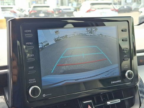 Certified 2022 Toyota Corolla SE image 18