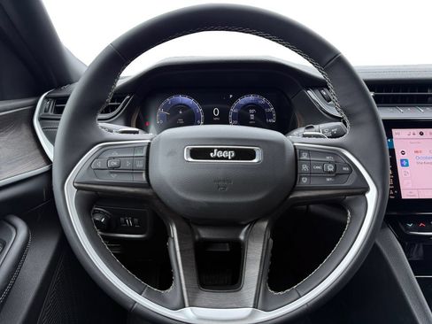 New 2026 Jeep Grand Cherokee Altitude AWD/4WD image 12