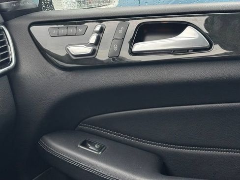 Certified 2019 Mercedes-Benz GLS 450 4MATIC image 17