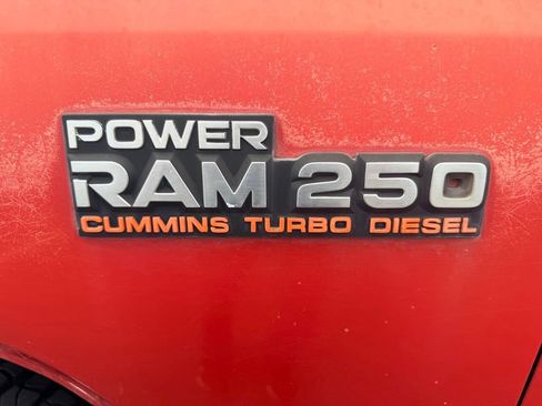 Used 1992 Dodge D/W Truck 250 AWD/4WD image 11