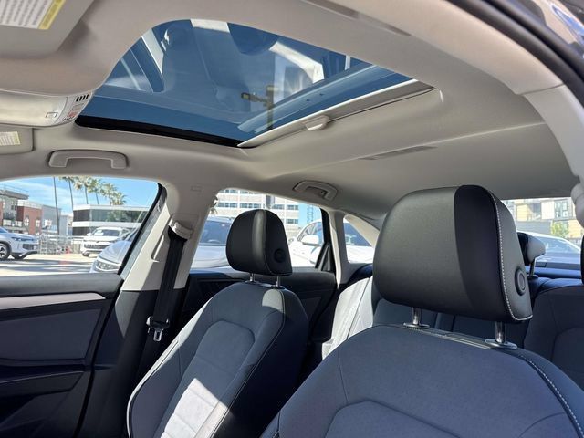 New 2026 Volkswagen Jetta SE FWD image 16