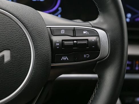 Used 2024 Kia Sportage EX AWD/4WD image 42