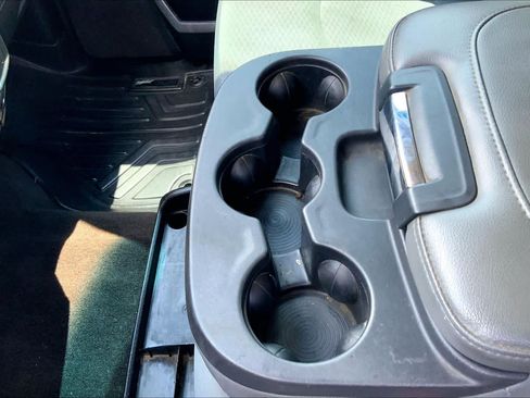 Used 2014 RAM 1500 Express AWD/4WD image 16