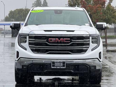 Used 2024 GMC Sierra 1500 SLT w/ SLT Premium Plus Package image 9
