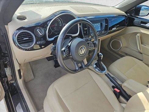 Used 2013 Volkswagen Beetle 2.5 image 14