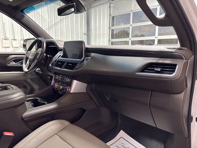 Used 2022 GMC Yukon XL SLT AWD/4WD image 27