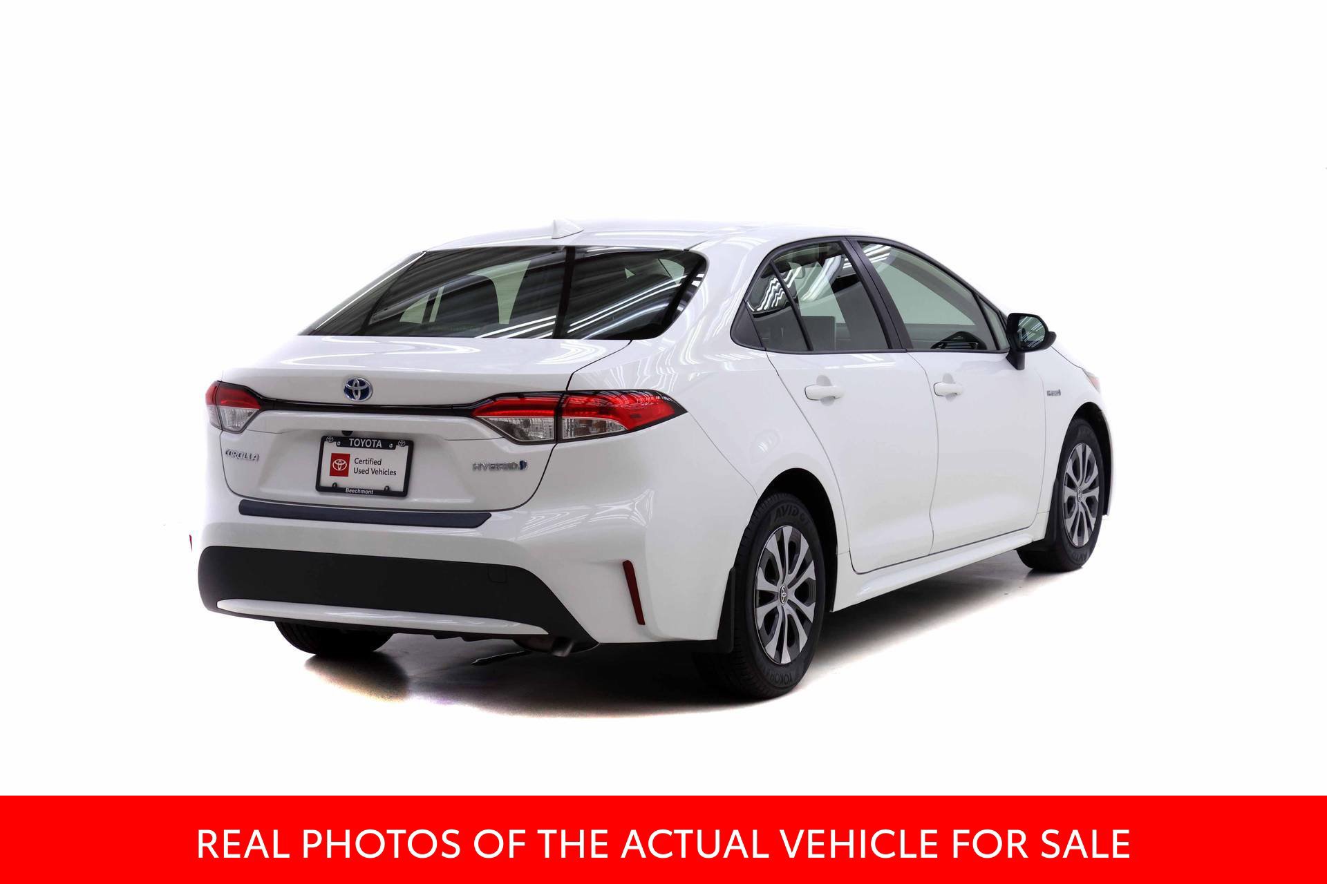 Certified 2021 Toyota Corolla LE FWD image 2