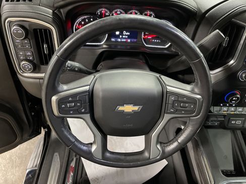 Used 2021 Chevrolet Silverado 1500 LTZ image 18