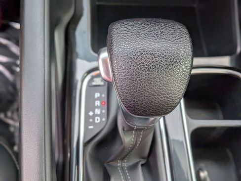 Used 2022 Kia Telluride LX image 31