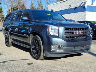 Used 2019 GMC Yukon XL SLT w/ Graphite Performance Edition