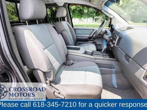 Used 2005 Nissan Titan SE RWD image 22