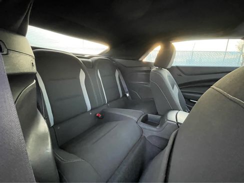 Used 2017 Chevrolet Camaro SS image 25