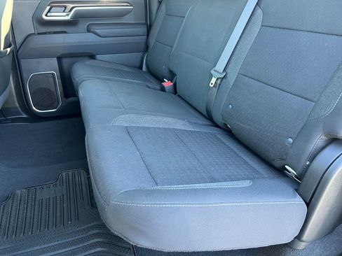 Used 2025 Chevrolet Silverado 2500 LT w/ Convenience Package image 14