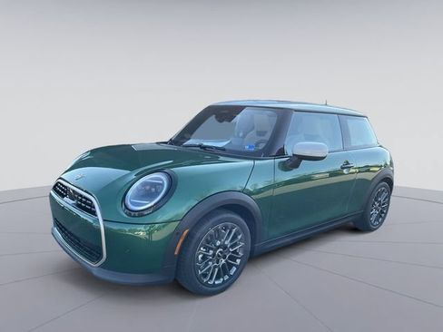 Used 2026 MINI Cooper 2-Door Hardtop FWD image 1