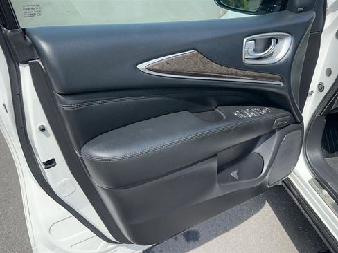 Used 2013 INFINITI JX35 AWD w/ Premium Pkg image 33
