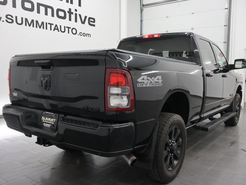Used 2020 RAM 2500 Big Horn w/ Night Edition AWD/4WD image 4