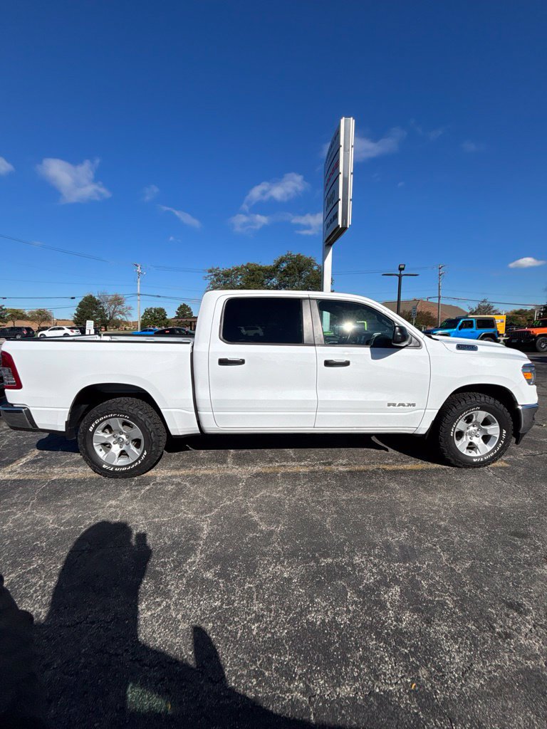 Used 2024 RAM 1500 Big Horn AWD/4WD image 16
