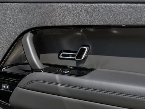 New 2026 Land Rover Range Rover Sport SE AWD/4WD image 61