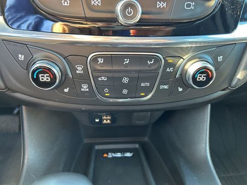 Certified 2023 Chevrolet Traverse High Country AWD/4WD image 25
