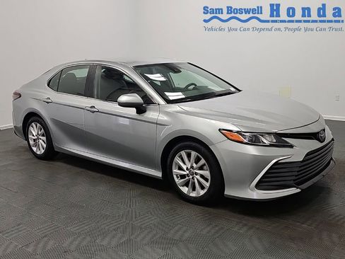 Used 2023 Toyota Camry LE FWD image 1