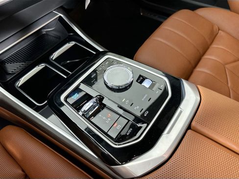 New 2026 BMW i7 eDrive50 w/ M Sport Package image 15