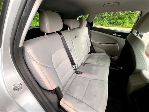 Used 2019 Hyundai Tucson SE AWD/4WD image 19