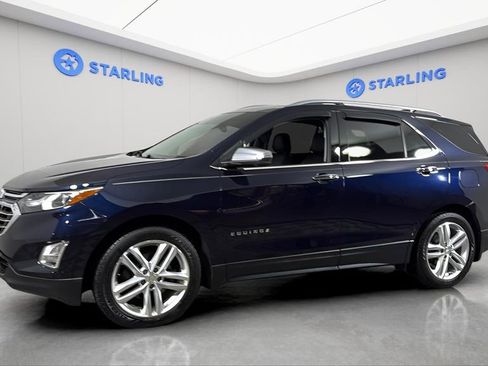 Used 2020 Chevrolet Equinox Premier image 2