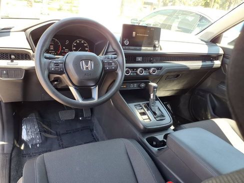 Used 2023 Honda CR-V EX image 11