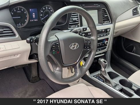 Used 2017 Hyundai Sonata SE image 17