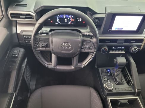 Certified 2026 Toyota Tacoma SR5 AWD/4WD image 20