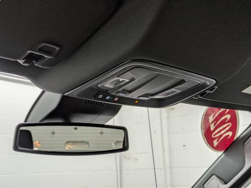 Used 2022 GMC Sierra 1500 AT4 image 37