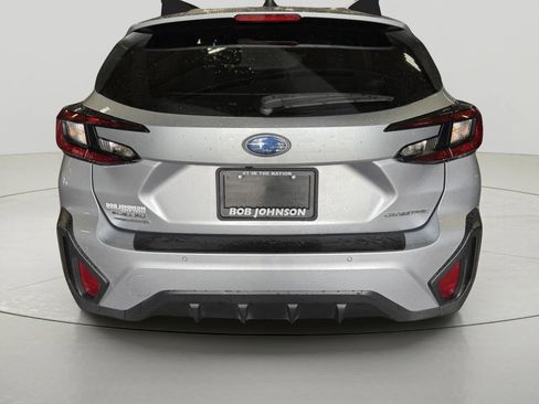 Used 2024 Subaru Crosstrek 2.5i Limited AWD/4WD image 4
