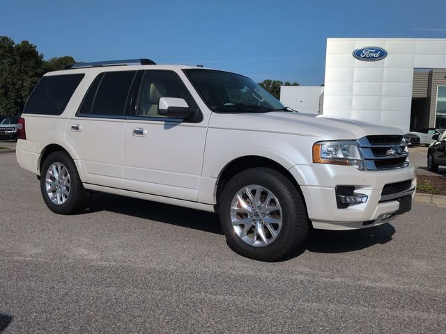 Used 2017 Ford Expedition Limited w/ Equipment Group 301A RWD image 2